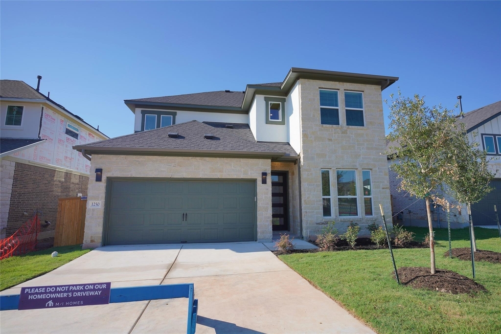 1250 N Roger Hanks Pkwy - Photo 0