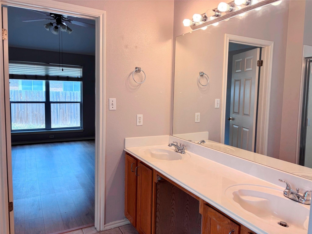 14901 Sand Dollar Ct - Photo 24
