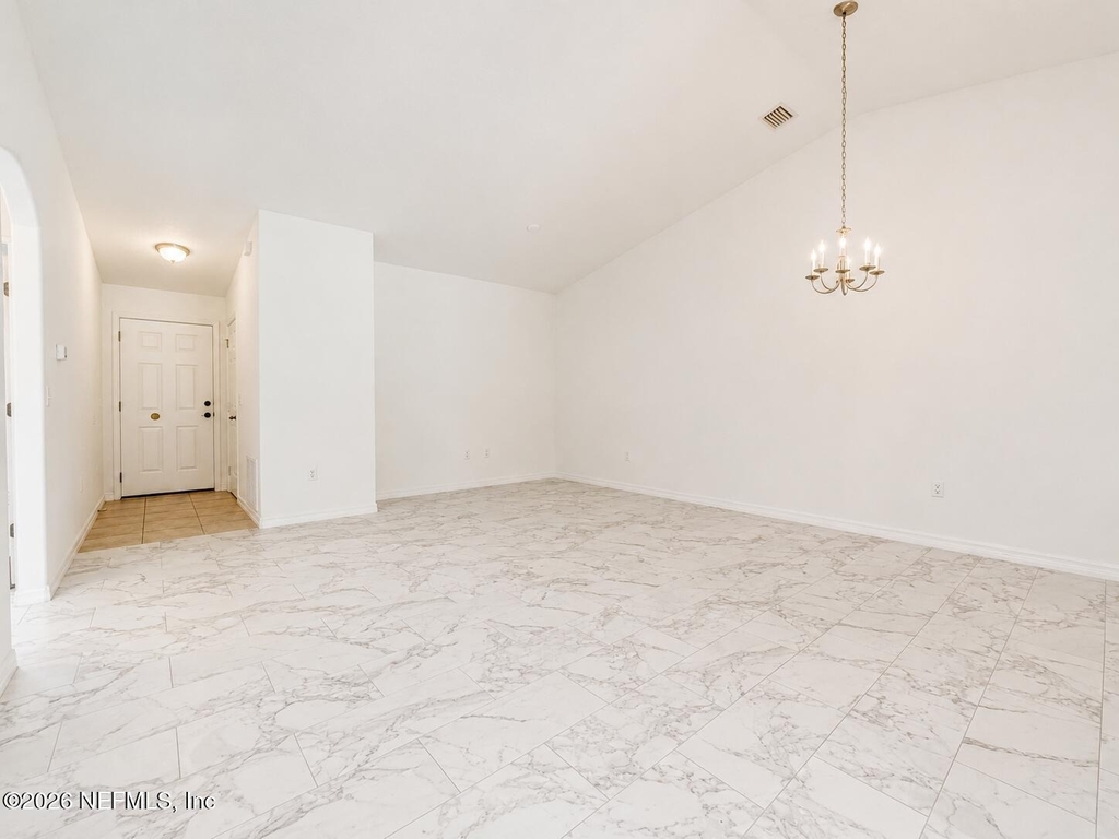 2 Sebastian Court - Photo 4