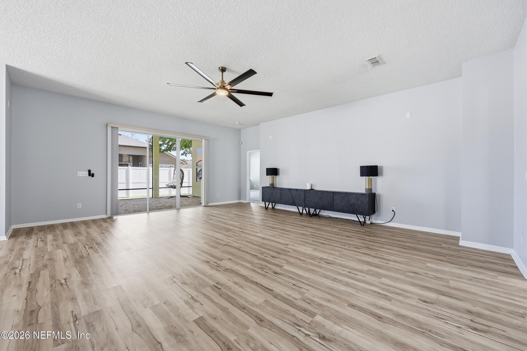 14447 Cherry Lake Drive W - Photo 2