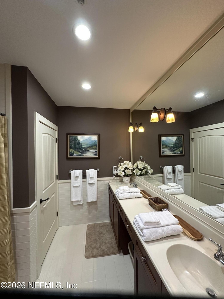 955 Registry Boulevard - Photo 2