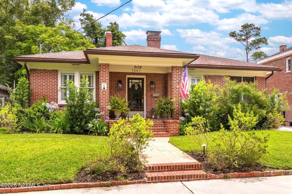 1347 Belvedere Avenue - Photo 28