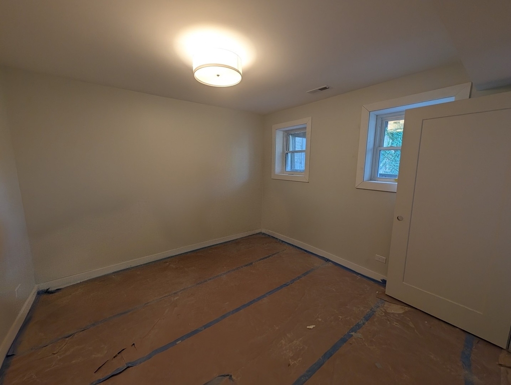 616 W Patterson Avenue - Photo 6