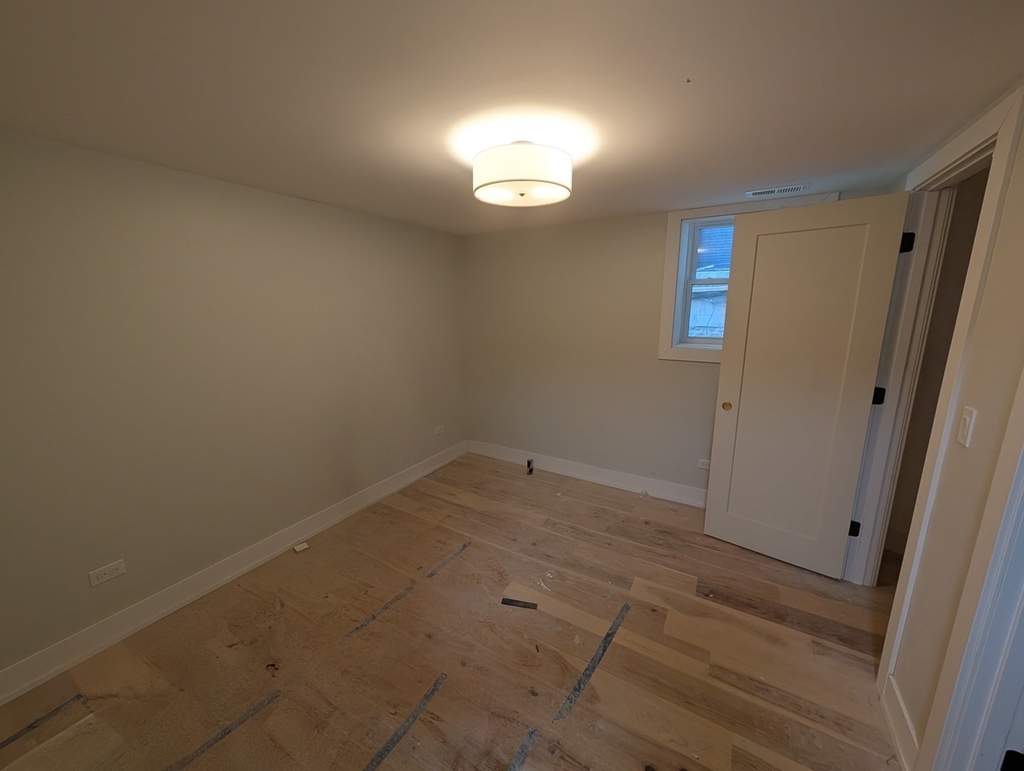 616 W Patterson Avenue - Photo 5