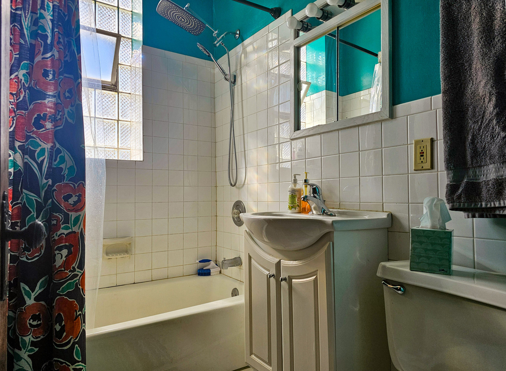 2327 W 35th Place - Photo 12