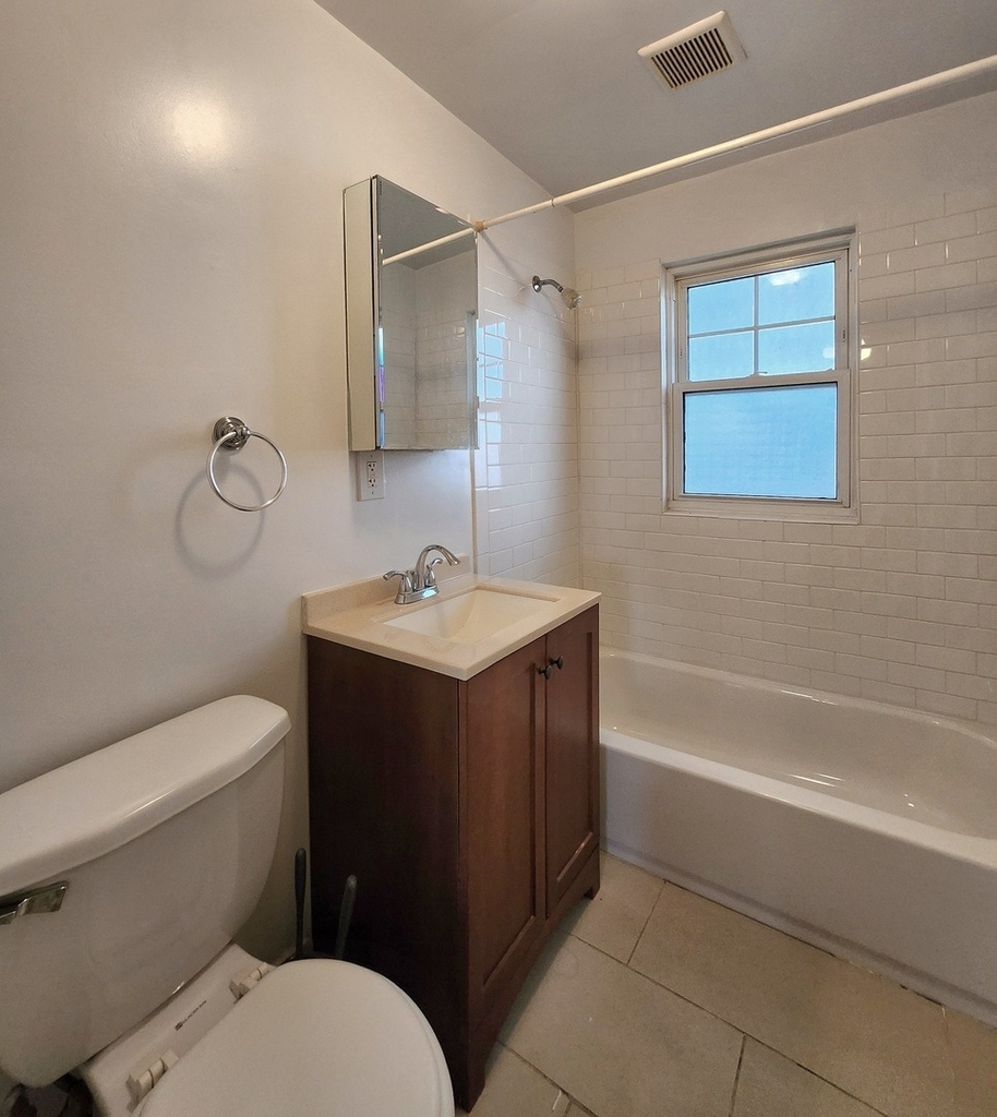 4257 W Nelson Street - Photo 2
