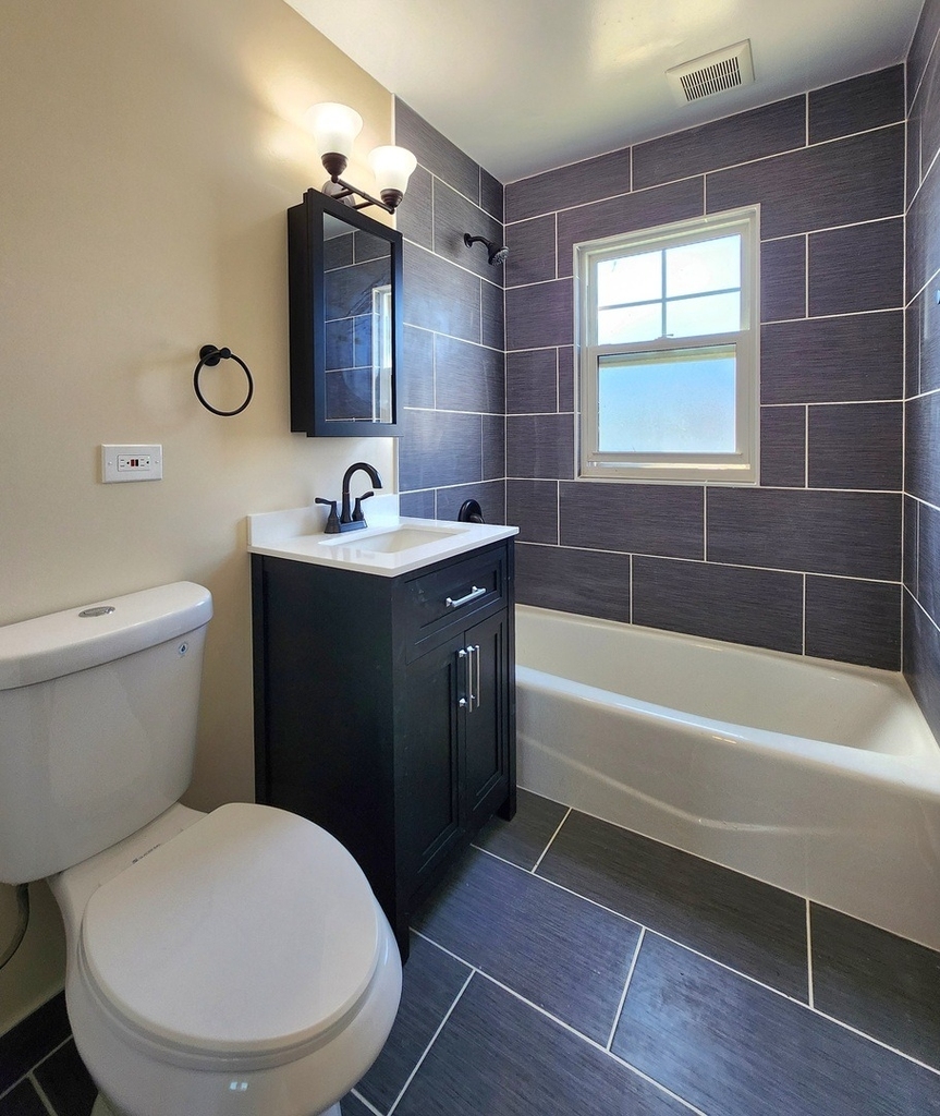 4263 W Nelson Street - Photo 5