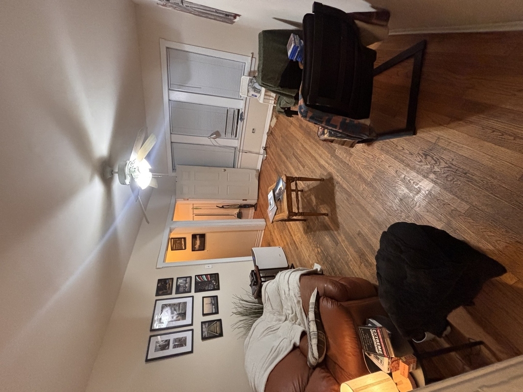 3404 W Berteau Avenue - Photo 2