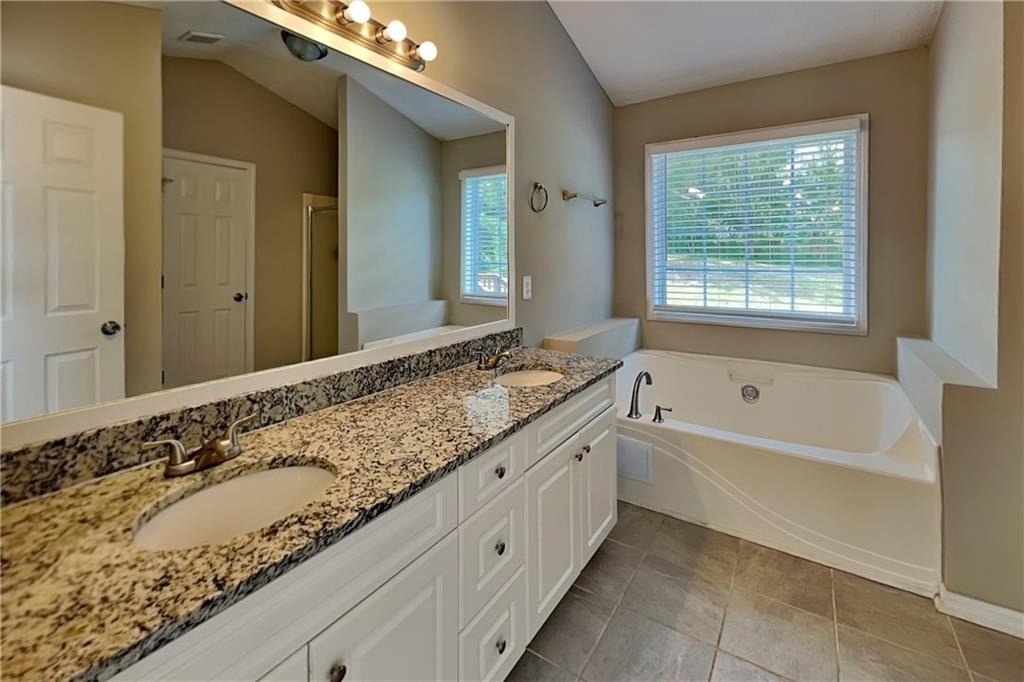37 Christopher Drive - Photo 7