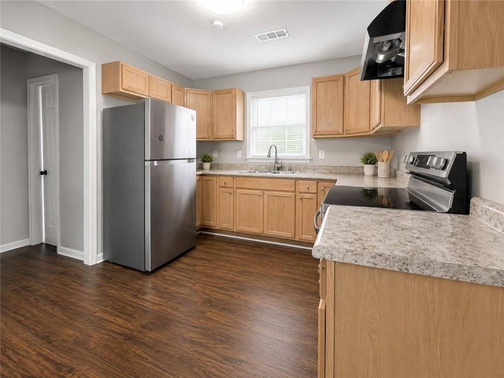774 South Avenue - Photo 7