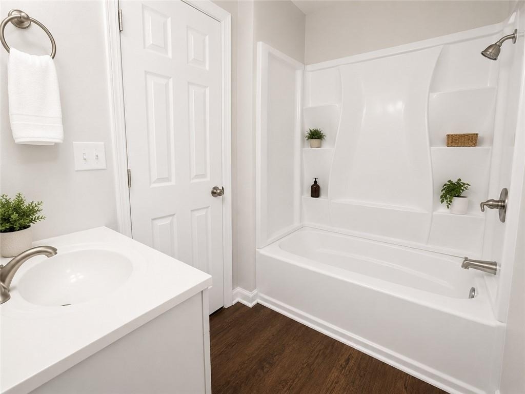 774 South Avenue - Photo 14