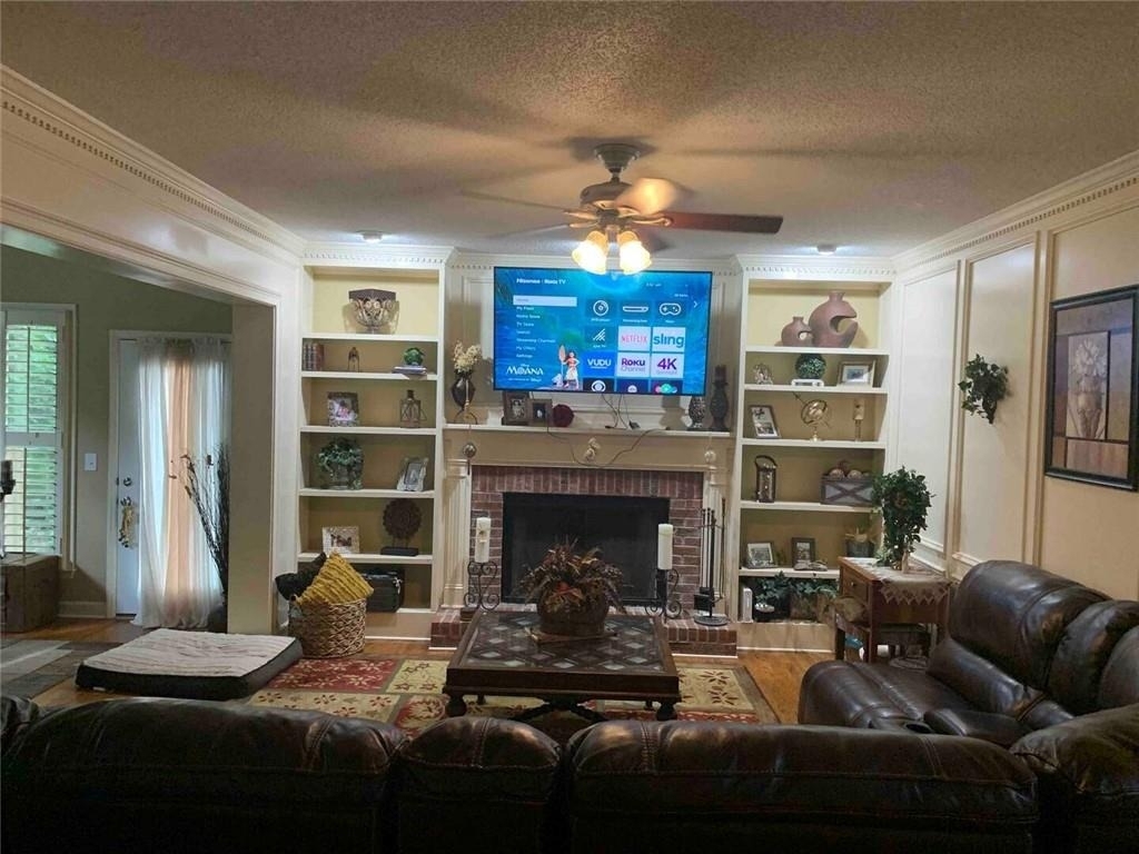 2345 Bray Court Ne - Photo 3