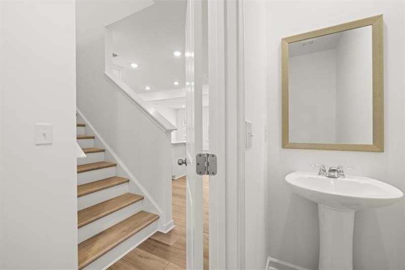 84 Smithwood Drive - Photo 7
