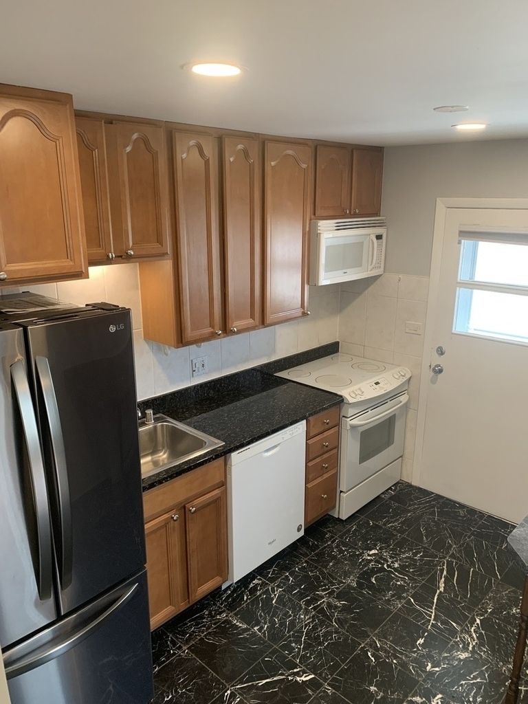 1415 Homestead Road - Photo 14