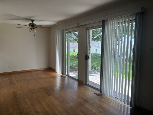 2857 Meadow Lane - Photo 4