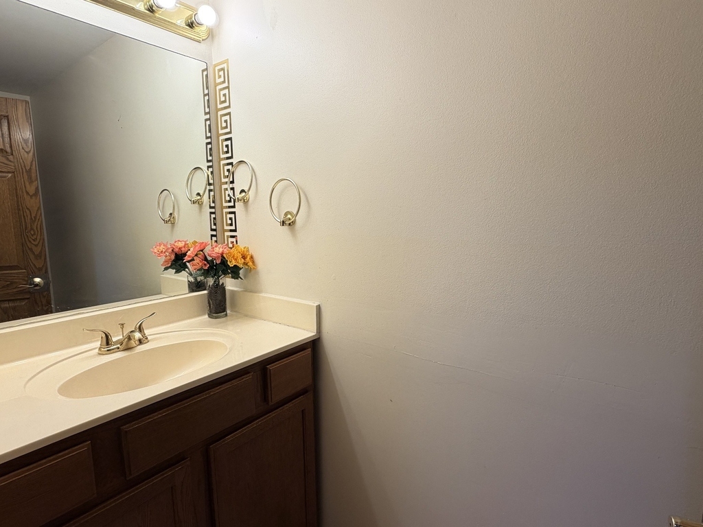 22256 W Natchez Court - Photo 8