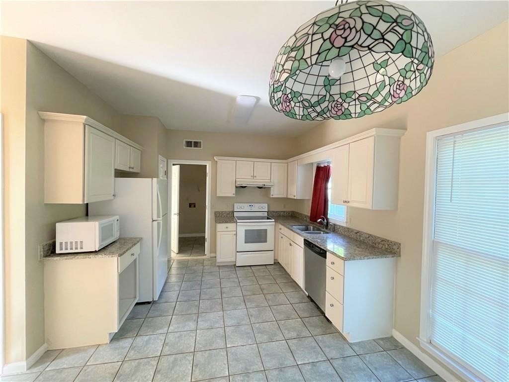 10730 Pinewalk Forest Circle - Photo 7