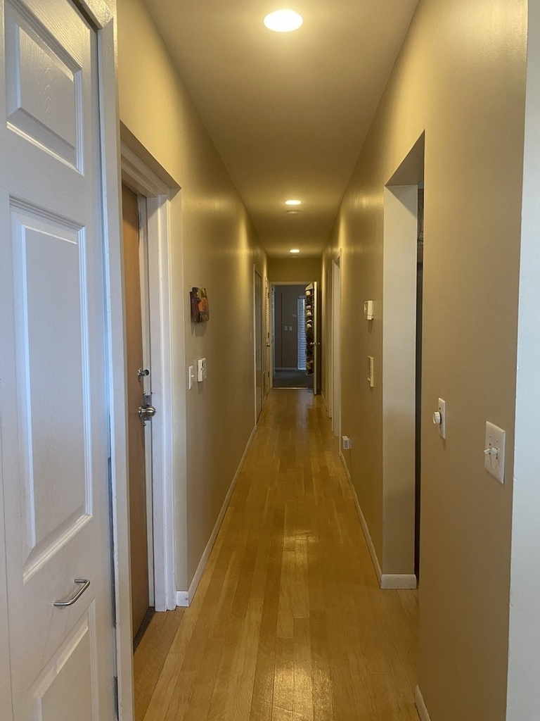 2135 N Southport Avenue - Photo 5