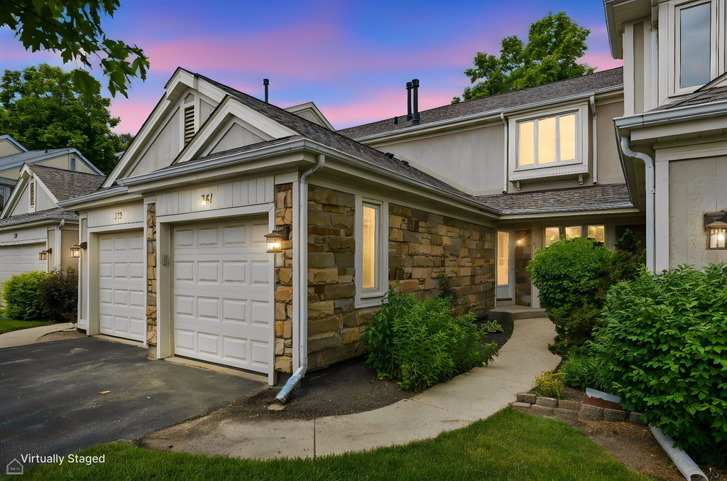 341 Redwing Drive - Photo 1