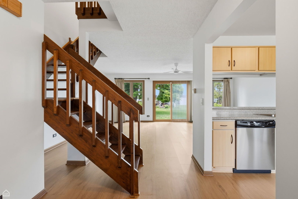 341 Redwing Drive - Photo 10