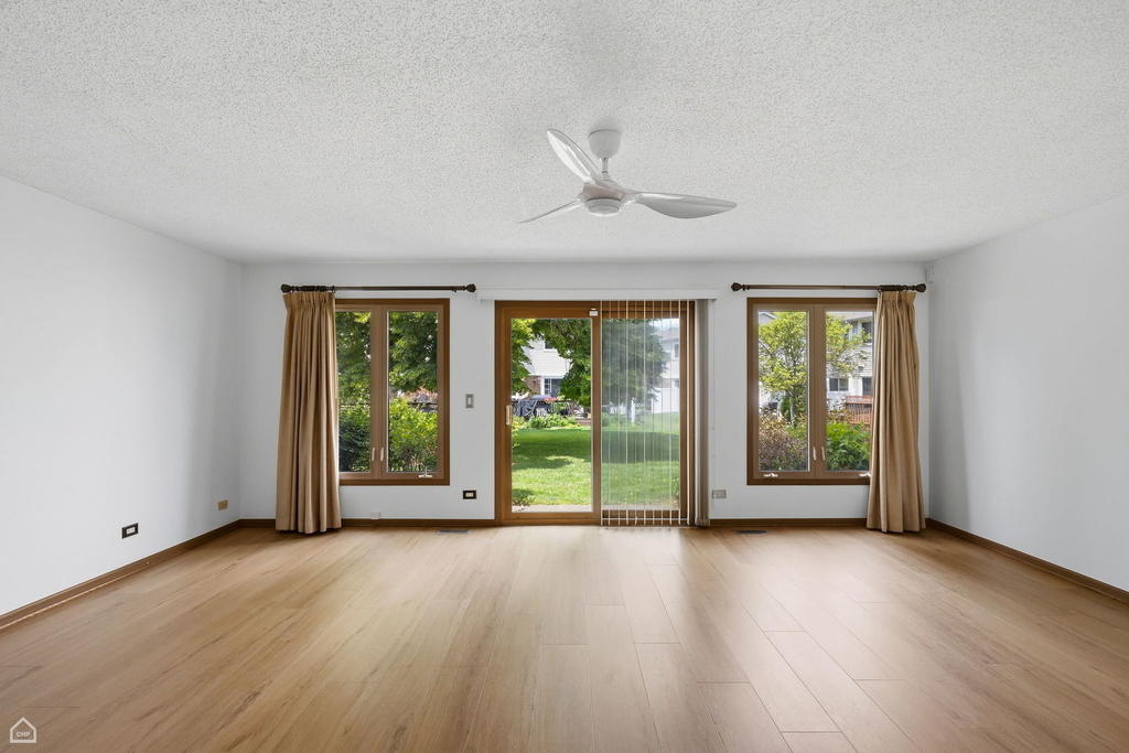 341 Redwing Drive - Photo 6