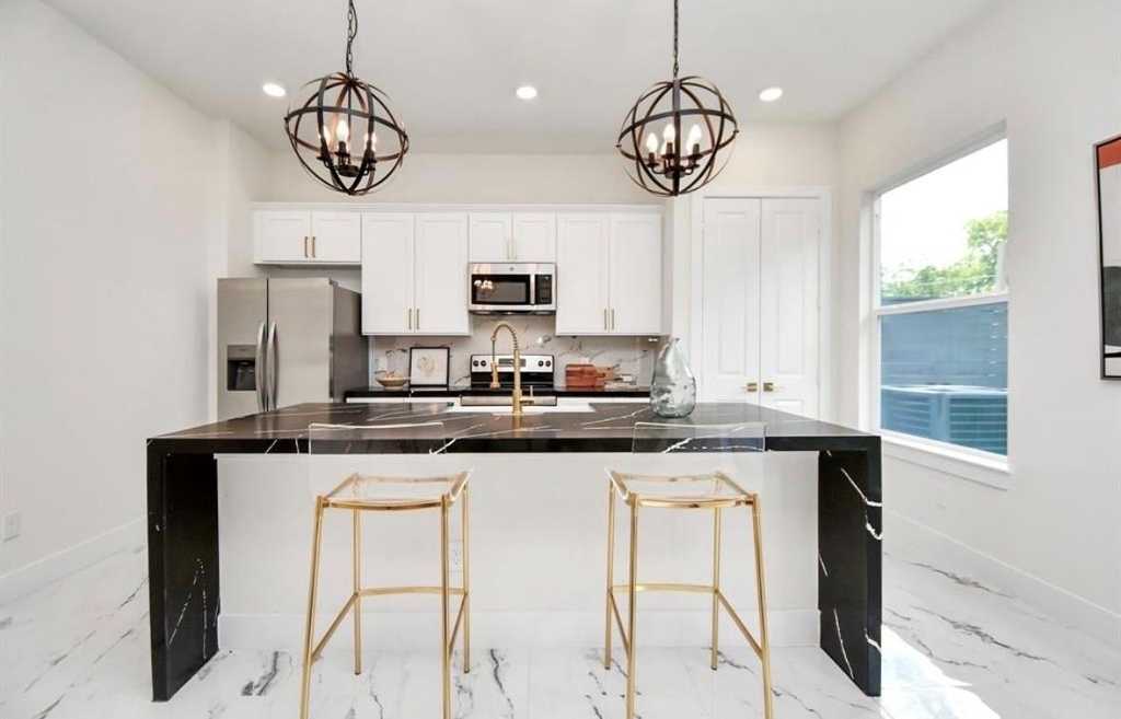6555 Sealey Street - Photo 3