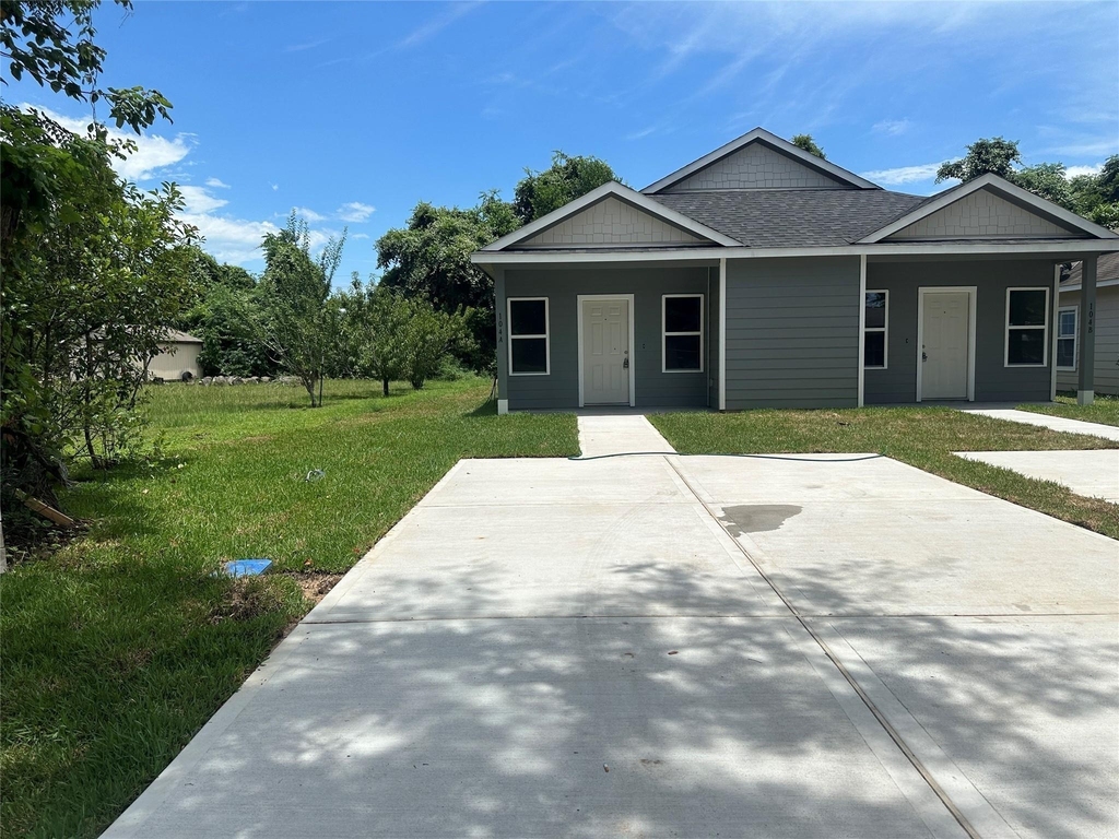 104 Turner Drive - Photo 1