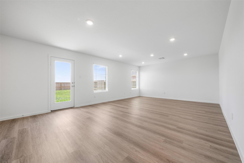3013 Alder Flower Drive - Photo 4