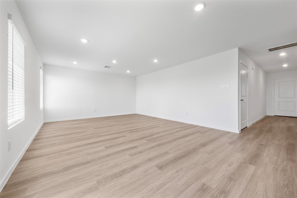 3013 Alder Flower Drive - Photo 3