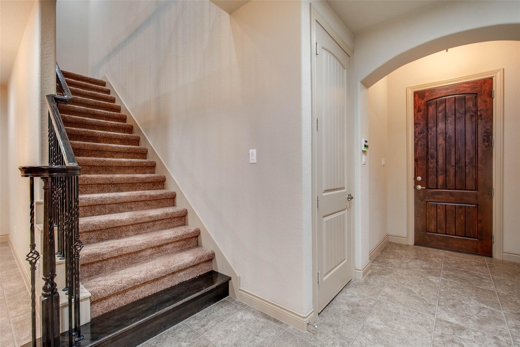 24111 Valencia Ridge Lane - Photo 5