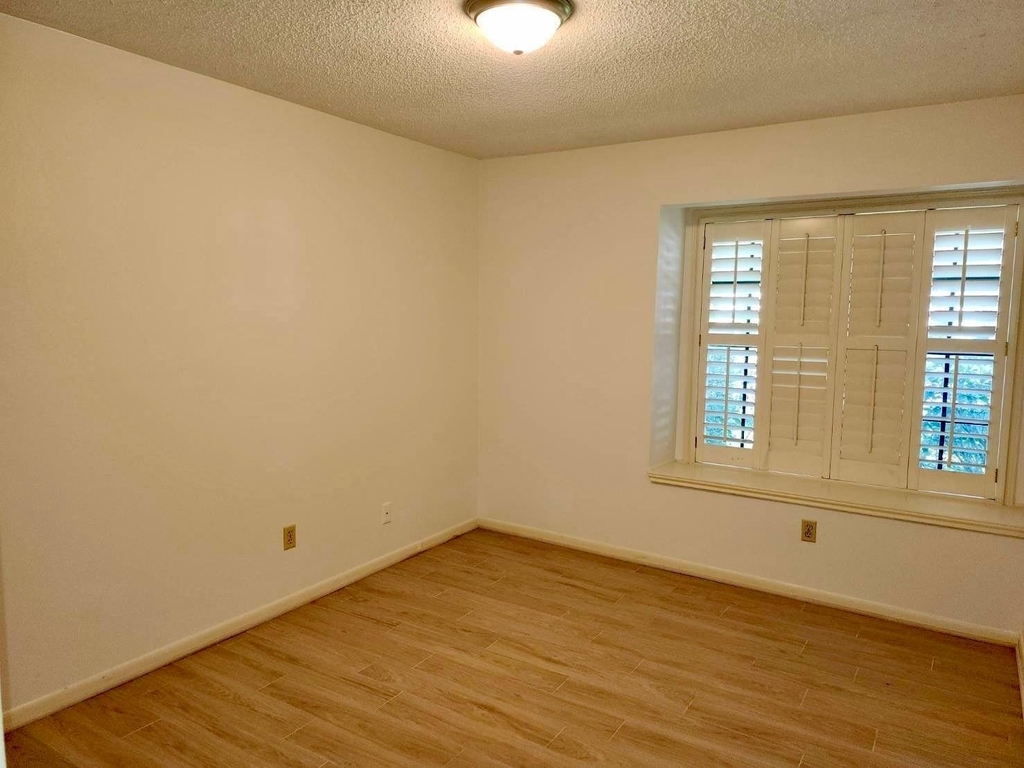 2118 Hickory Lawn Drive - Photo 7