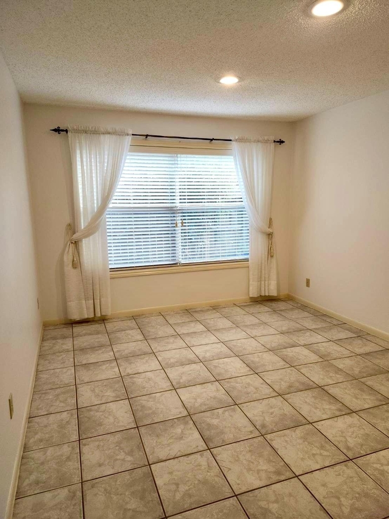 2118 Hickory Lawn Drive - Photo 5