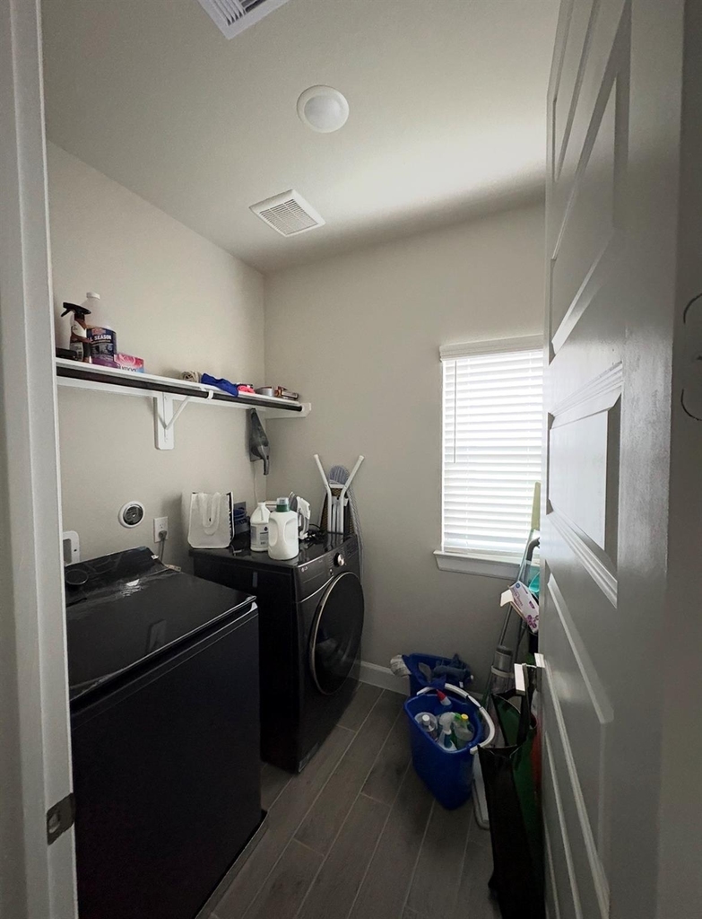 11904 Lawton Creek Lane - Photo 16