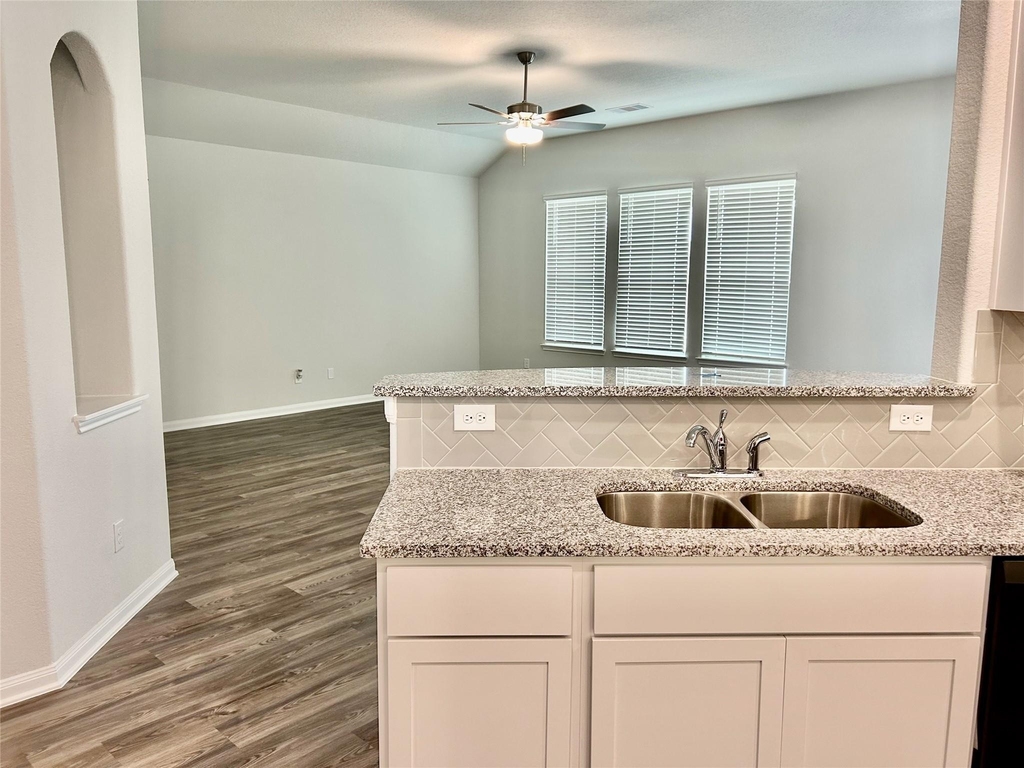 509 Turtle Dove Drive - Photo 6
