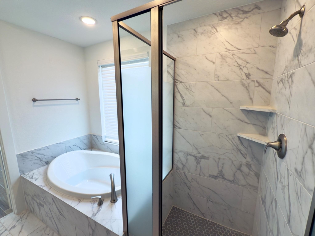 15206 Cortines Court - Photo 11