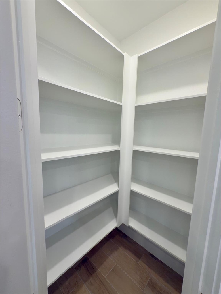 15206 Cortines Court - Photo 7