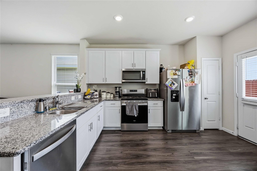 6435 Kimball Mill Lane - Photo 8