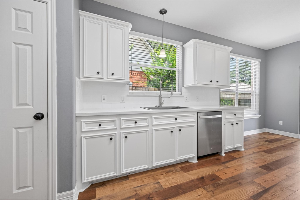 232 Doncaster Street - Photo 11