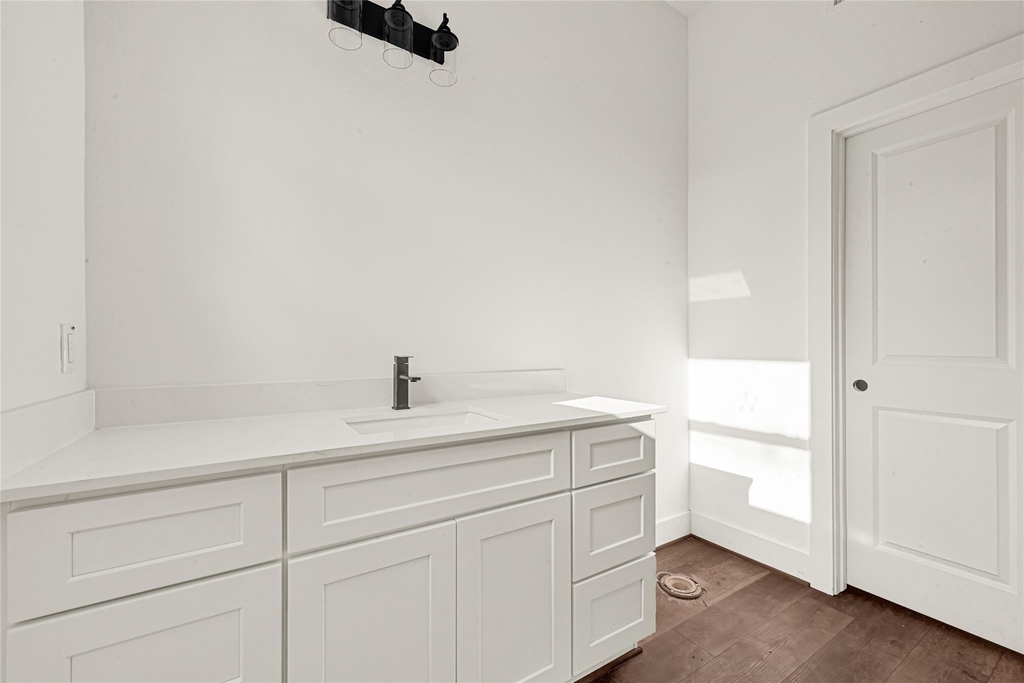 418 Clinton Park Street - Photo 13