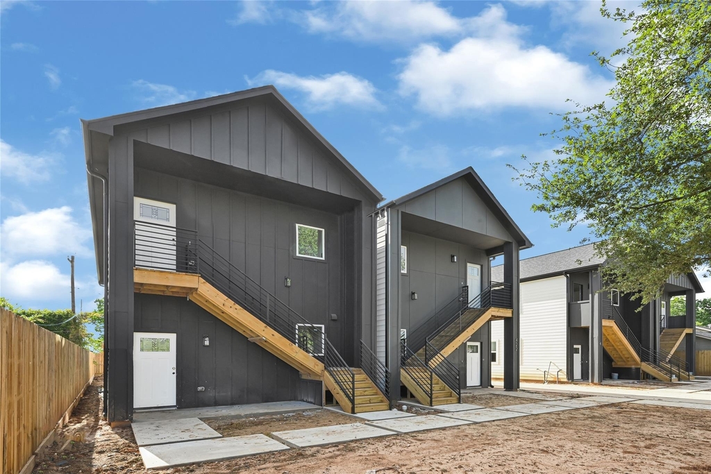 418 Clinton Park Street - Photo 17