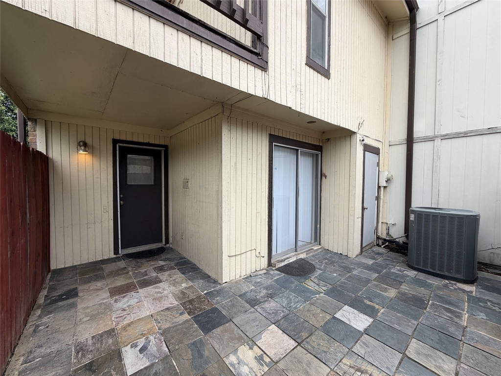 7841 Green Lawn Drive - Photo 11
