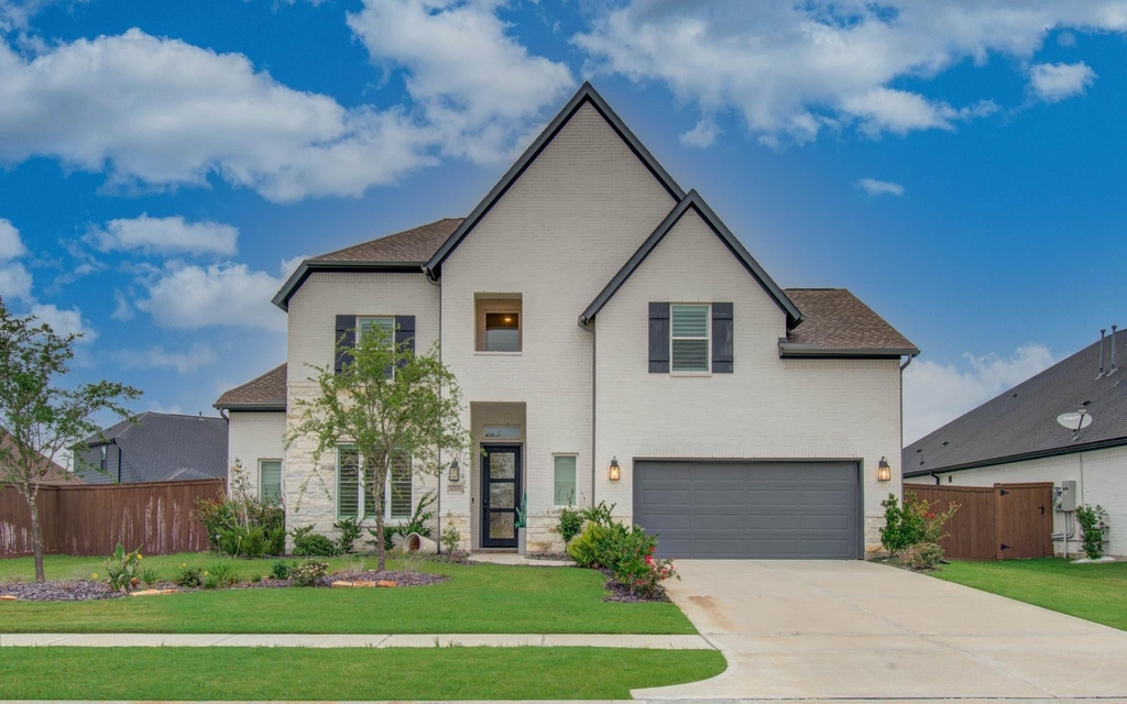 4211 Limestone Terrace - Photo 0