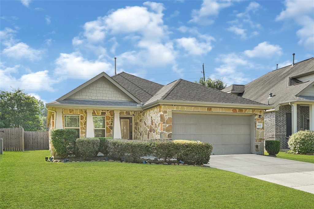 16622 Lake Prince Lane - Photo 1