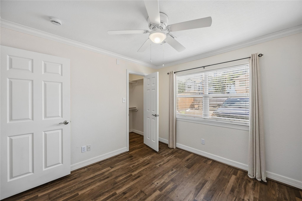 4401 Marina Street - Photo 12