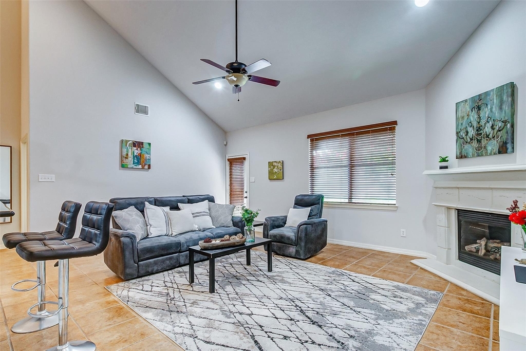 8823 Flowering Ash Crossing - Photo 10