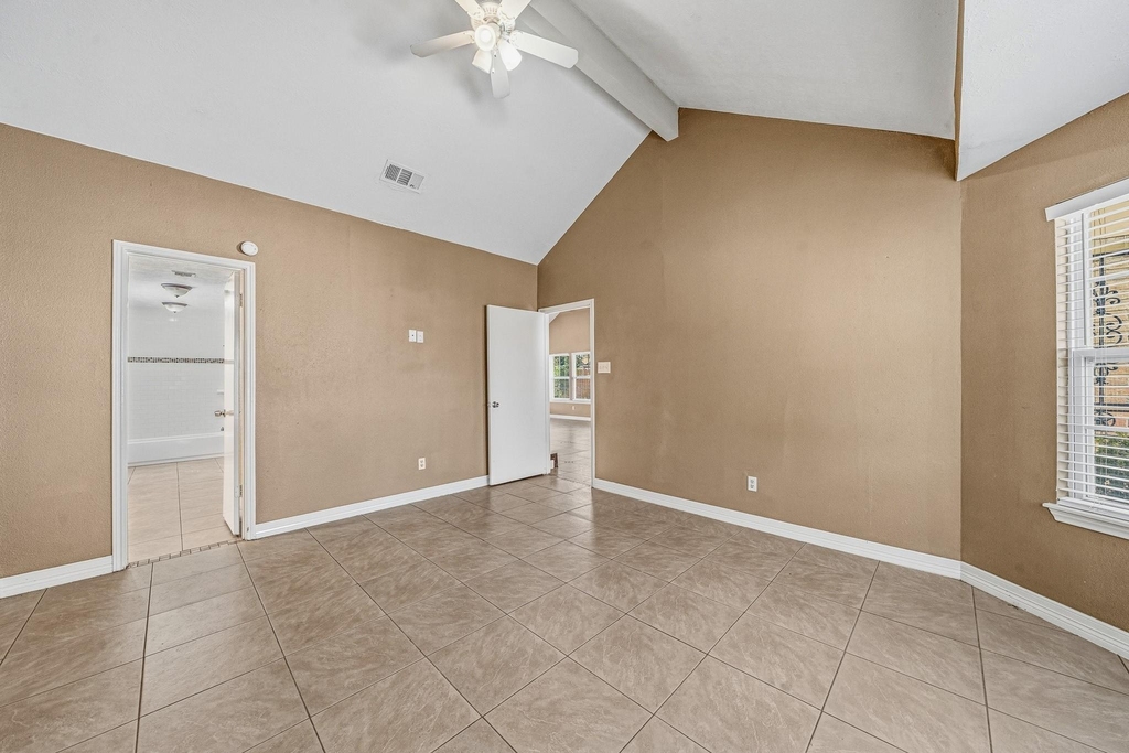 11510 Pagoda Drive - Photo 8
