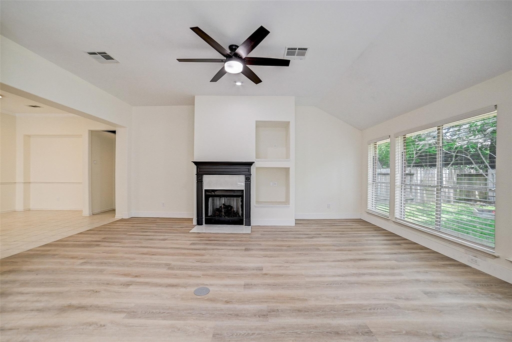 70 Camber Pine Place - Photo 7
