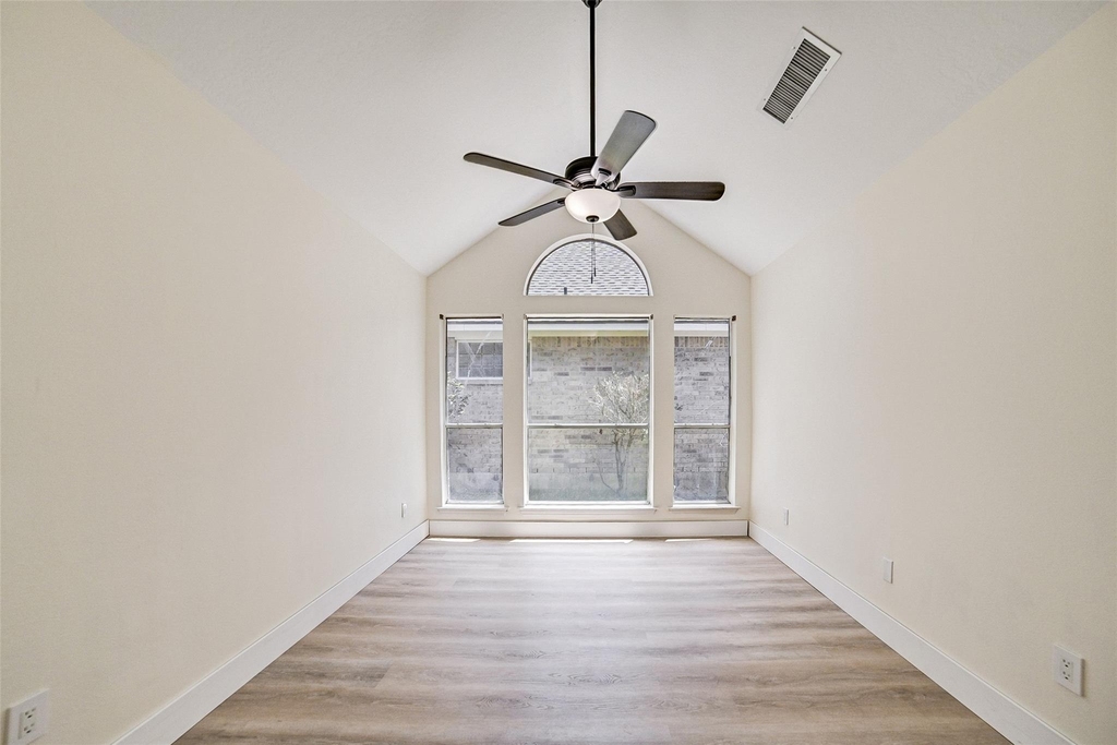 70 Camber Pine Place - Photo 17