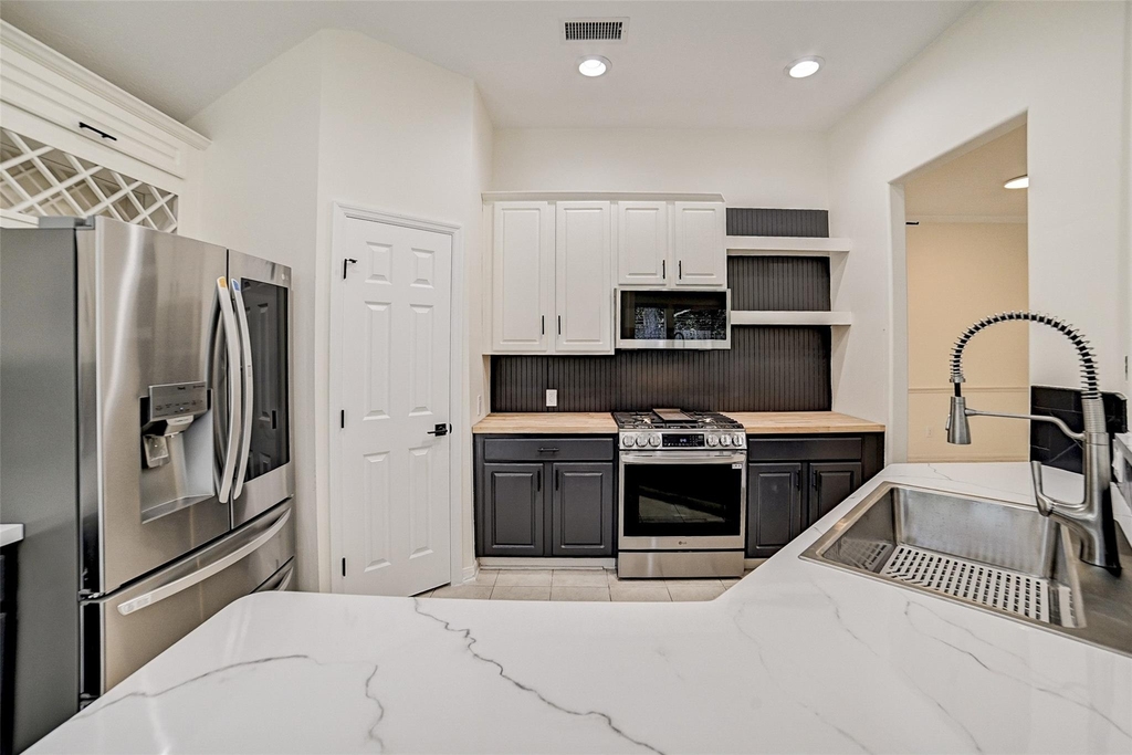 70 Camber Pine Place - Photo 3