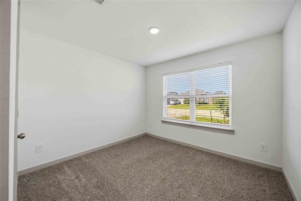 7127 Whispering Leaf Street - Photo 17